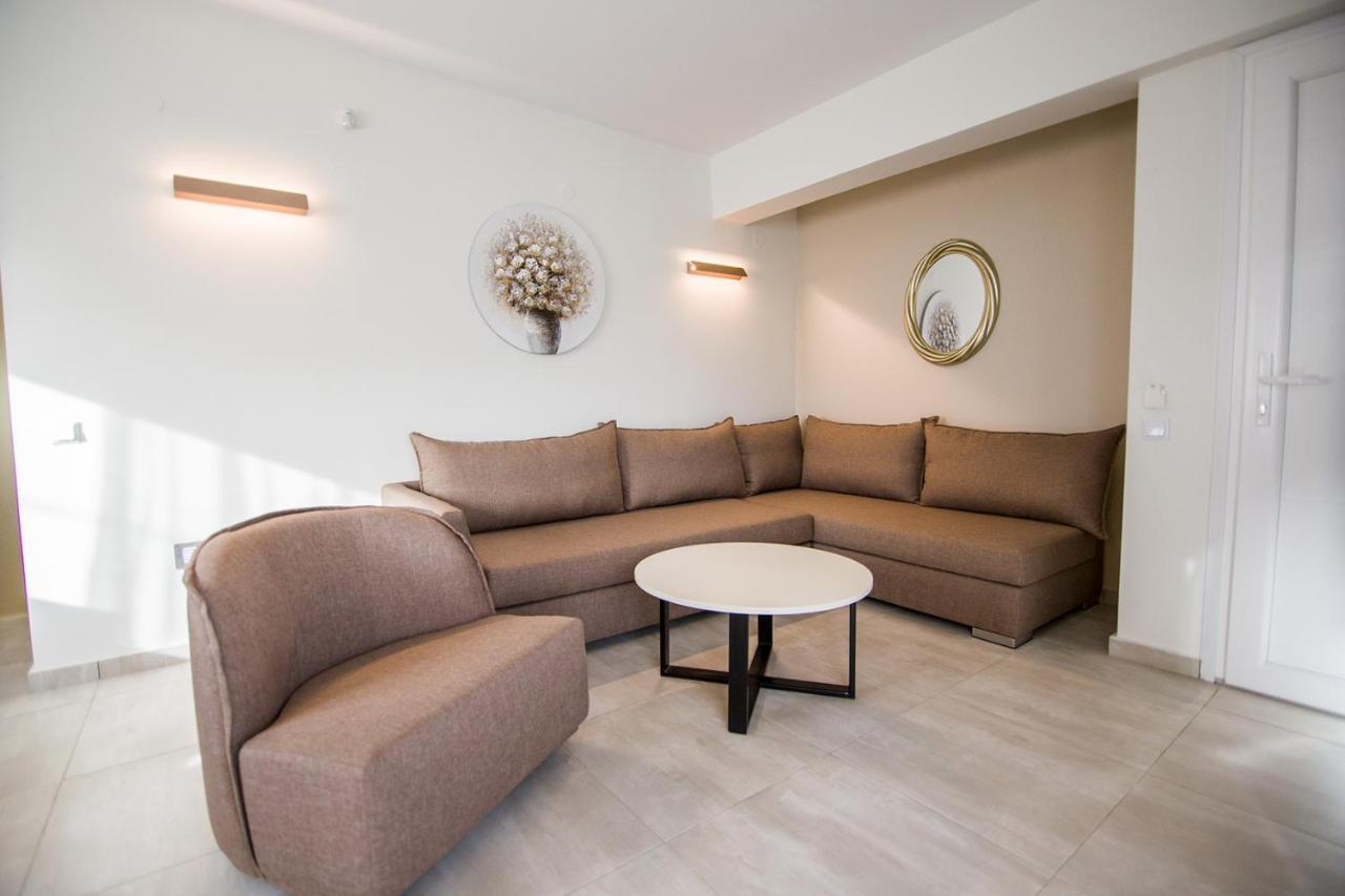 Armonia Resort Ofrínion المظهر الخارجي الصورة